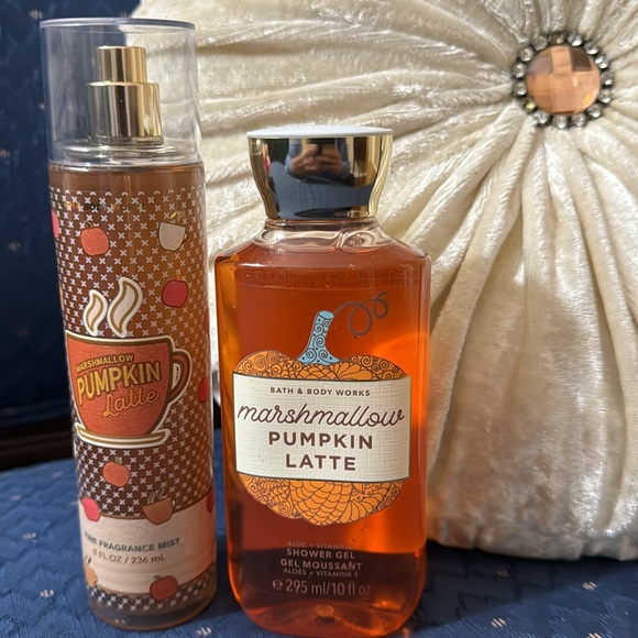 BATH & BODY WORKS SET. . . MARSHALL PUMPKIN LATTE SCENT - Picture 2 of 6
